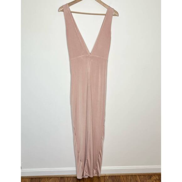 NBD Women's Buttercup Maxi Dress Size Medium Pink Blush V Neck High Slit Slinky - Picture 9 of 10